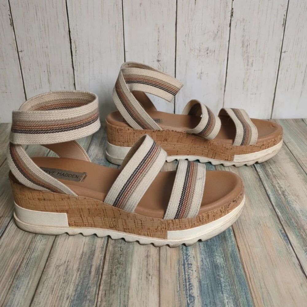 Steve Madden Bandi Size 7.5 Platform Sandals Cork Strappy Boho Sport